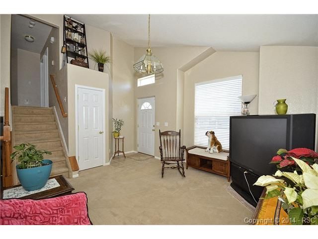 8378 Dassel Dr, Fountain, CO 80817