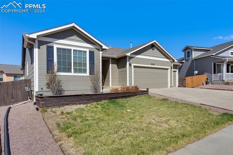 8378 Shadow Run Ln, Fountain, CO 80817