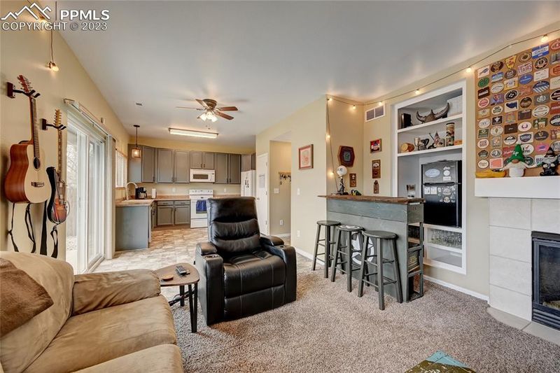 838 Hayloft Ln, Fountain, CO 80817