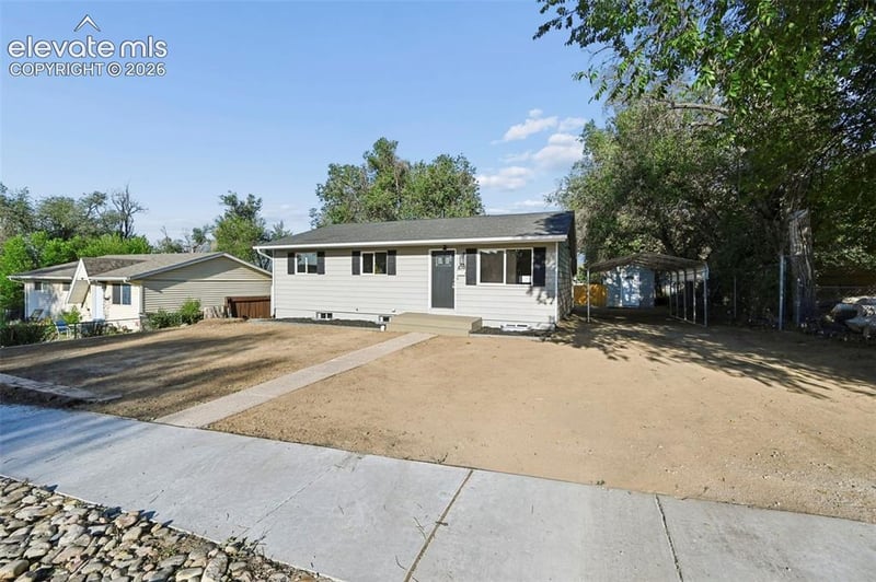 838 Sequoia Dr, Colorado Springs, CO 80910