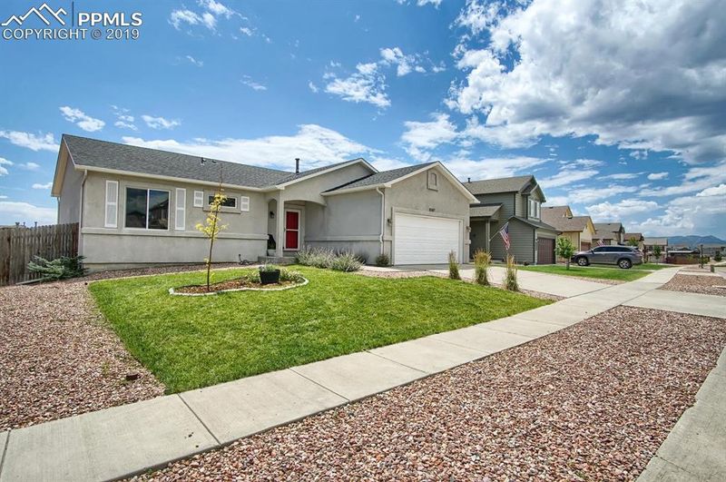 8387 Chasewood Loop, Colorado Springs, CO 80908