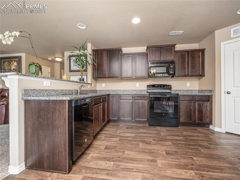 8389 Needle Drop Ct, Colorado Springs, CO 80908