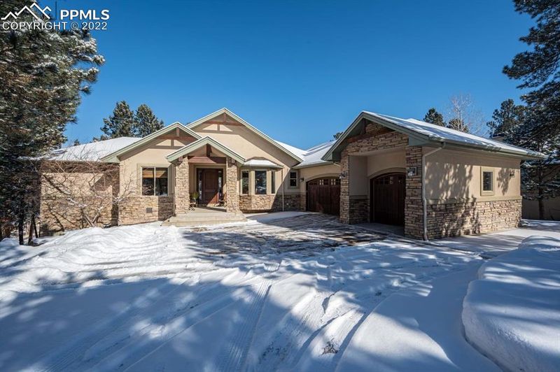 839 Quartz Mountain Rd, Larkspur, CO 80118