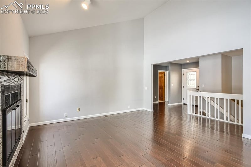 84 Woodbridge Dr, Colorado Springs, CO 80906