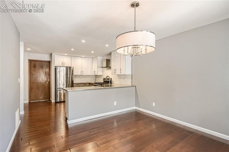 84 Woodbridge Dr, Colorado Springs, CO 80906