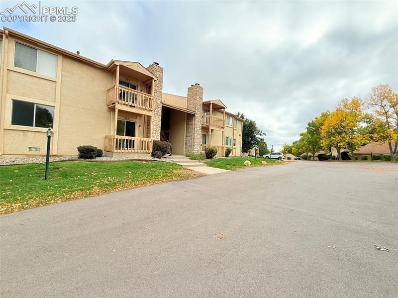 840 Tenderfoot Hill Rd #201, Colorado Springs, CO 80906