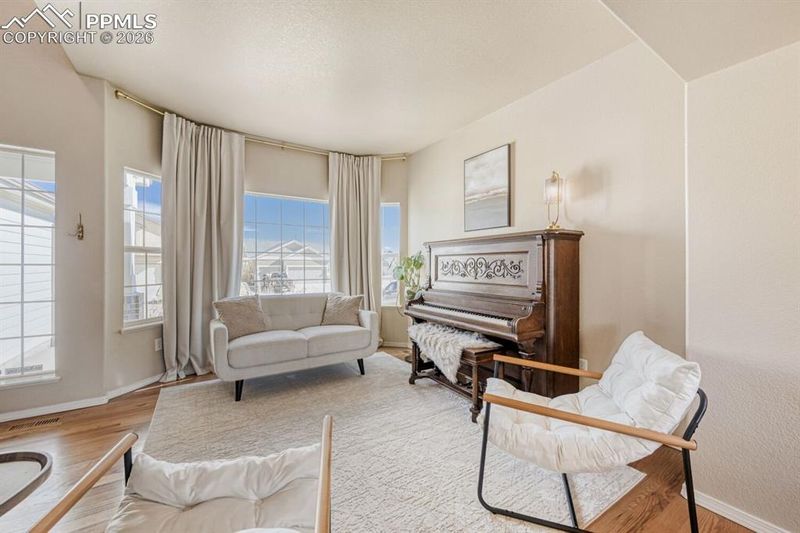 8412 Vanderwood Rd, Colorado Springs, CO 80908