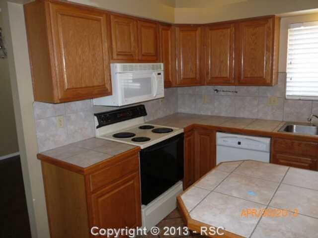 8418 Chancellor Dr, Colorado Springs, CO 80920