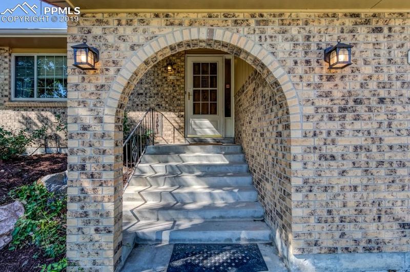 842 Altair Dr, Littleton, CO 80124