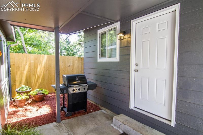 842 E Cimarron St, Colorado Springs, CO 80903