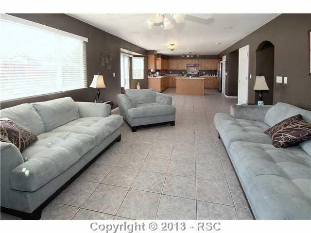8420 Dassel Dr, Fountain, CO 80817