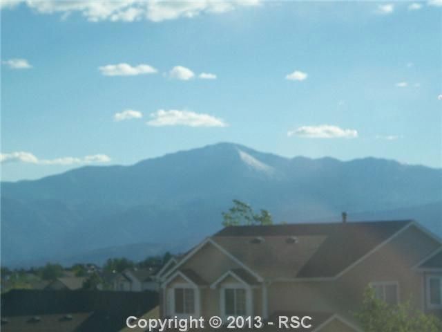 8423 Andrus Dr, Colorado Springs, CO 80920