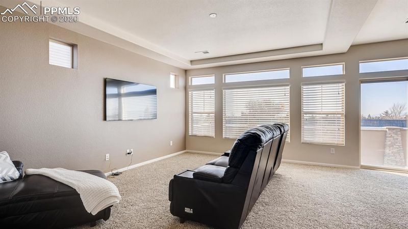8423 Longleaf Ln, Colorado Springs, CO 80927