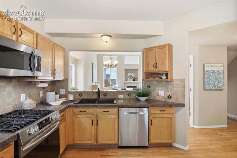 8424 Windy Hill Dr, Colorado Springs, CO 80920