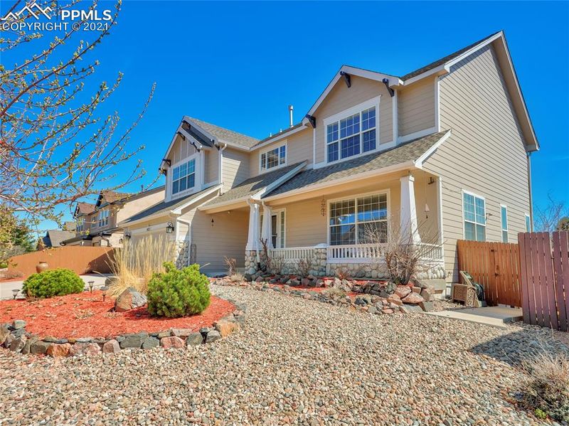 8425 Drayton Hall Dr, Colorado Springs, CO 80920