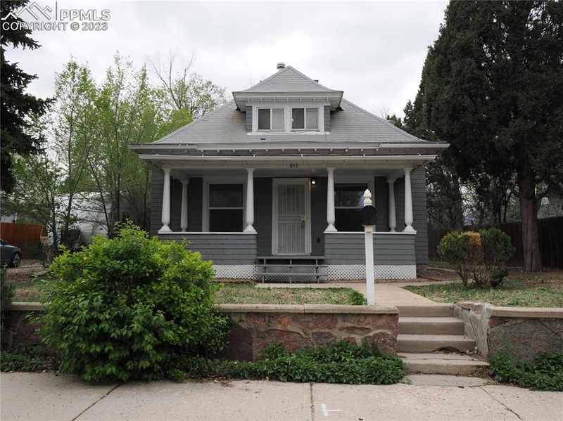 843 Cimarron St, Colorado Springs, CO 80903