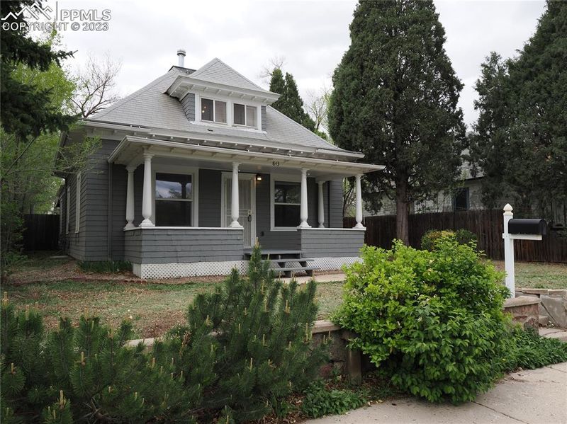 843 Cimarron St, Colorado Springs, CO 80903