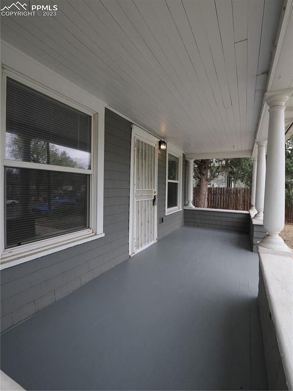 843 Cimarron St, Colorado Springs, CO 80903