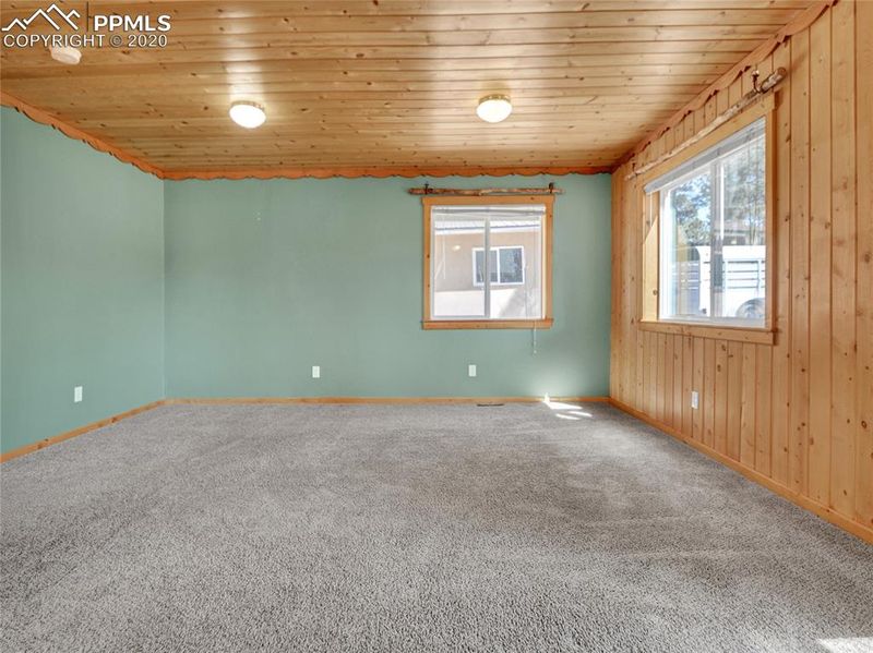 843 Markus Rd, Woodland Park, CO 80863