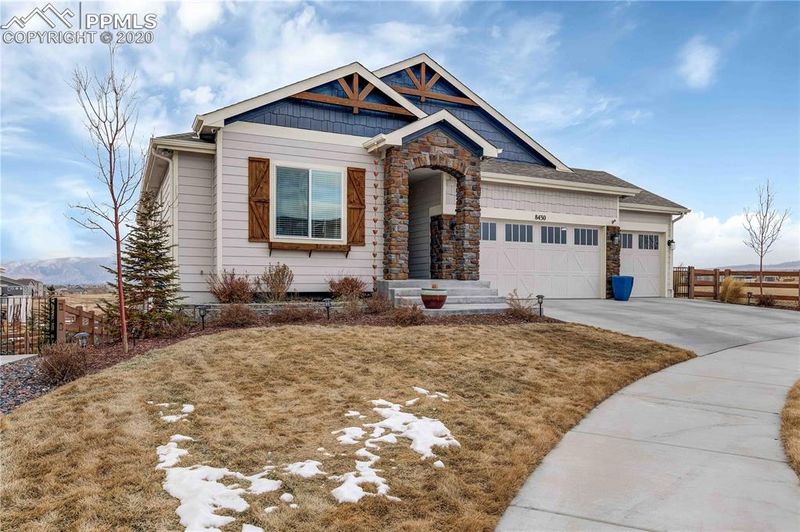 8430 Wayne Ct, Colorado Springs, CO 80924