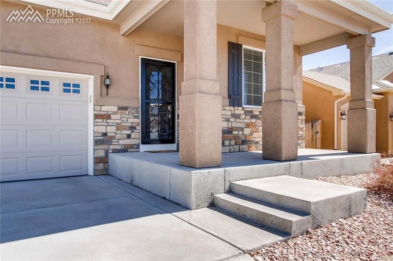 8438 Chasewood Loop, Colorado Springs, CO 80908