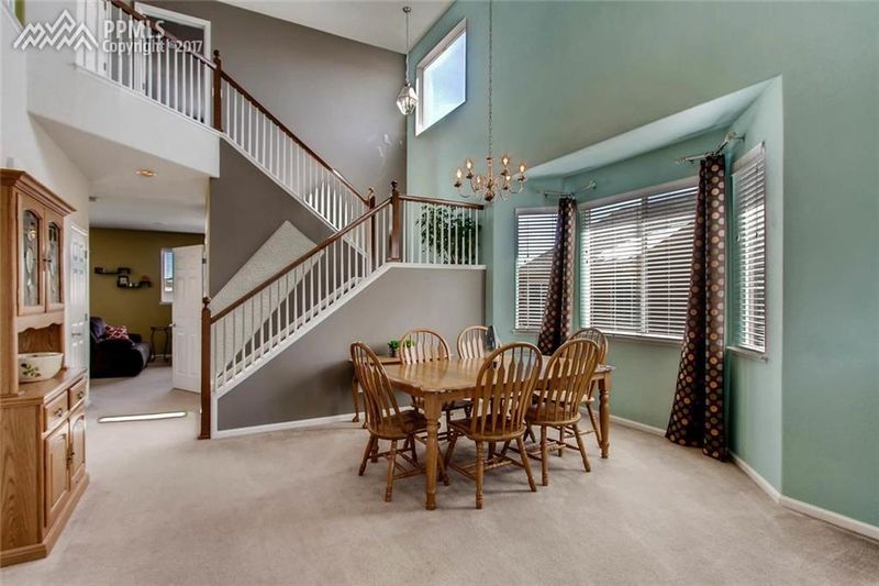 8438 Chasewood Loop, Colorado Springs, CO 80908