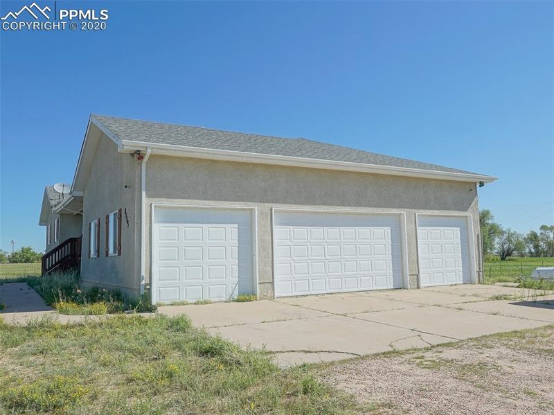 8445 Aerostar Dr, Peyton, CO 80831