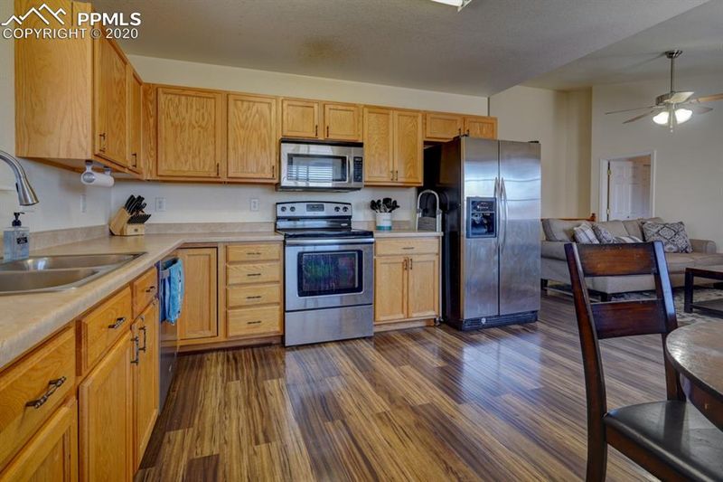 8446 Crossfire Ct, Colorado Springs, CO 80925