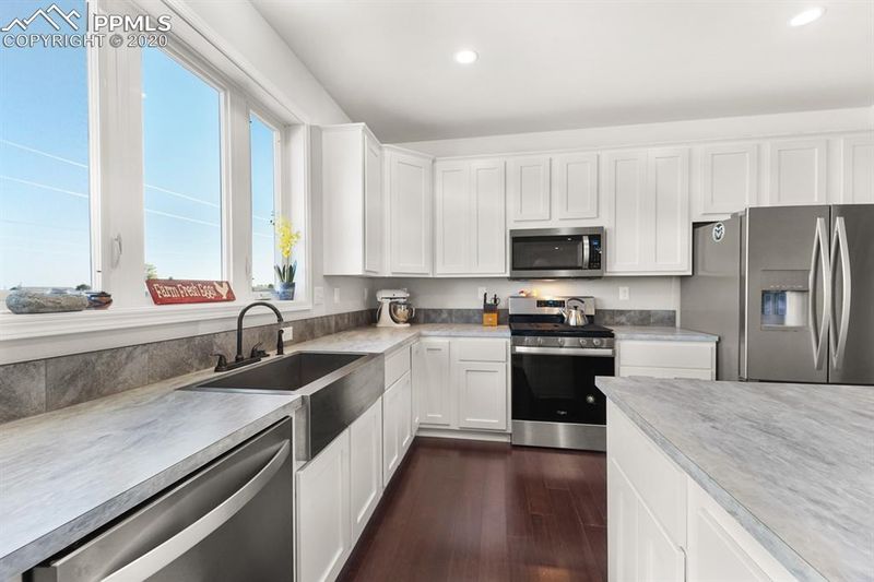 845 Maid Marion Dr, Divide, CO 80814