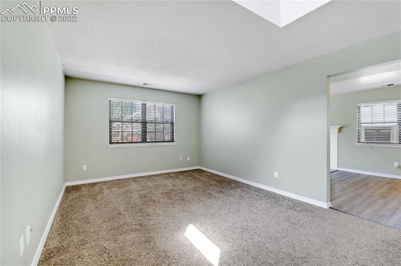 845 Spinner Ct, Colorado Springs, CO 80910