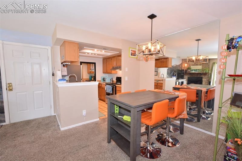 846 Tenderfoot Hill Rd #104, Colorado Springs, CO 80906