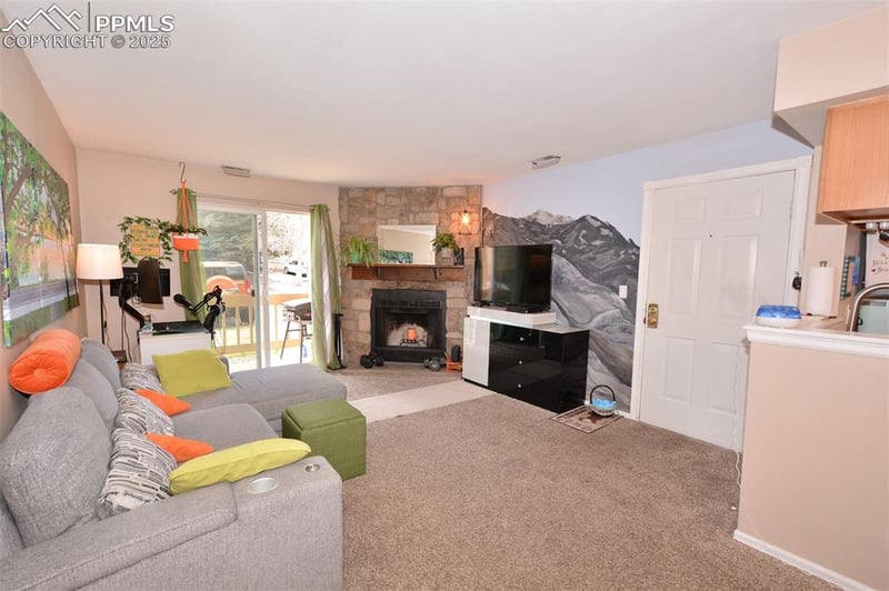 846 Tenderfoot Hill Rd #104, Colorado Springs, CO 80906