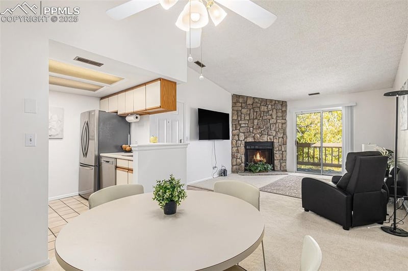 846 Tenderfoot Hill Rd #202, Colorado Springs, CO 80906