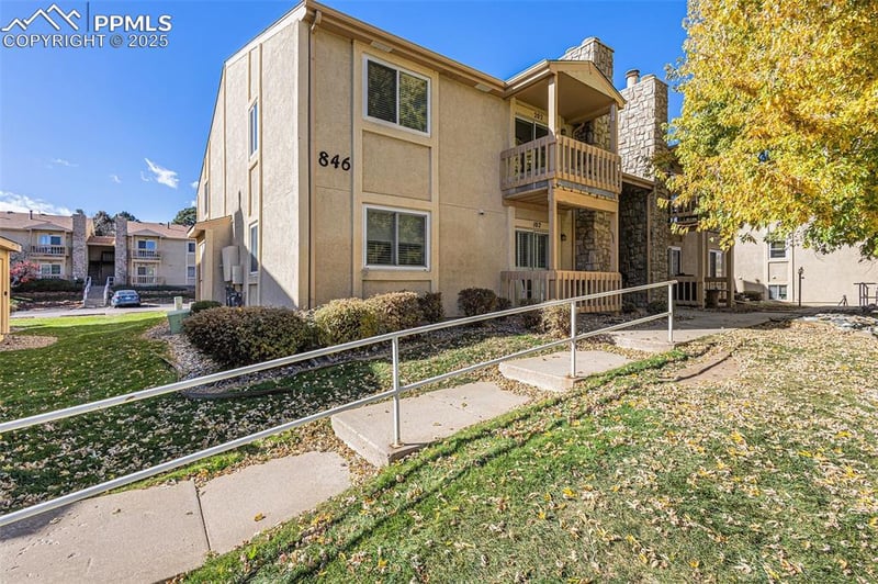 846 Tenderfoot Hill Rd #202, Colorado Springs, CO 80906