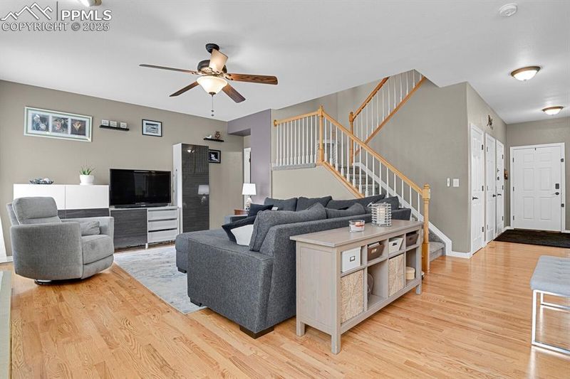 8466 Windy Hill Dr, Colorado Springs, CO 80920