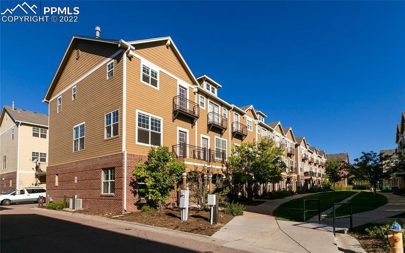 847 Weber Ridge Point, Colorado Springs, CO 80903