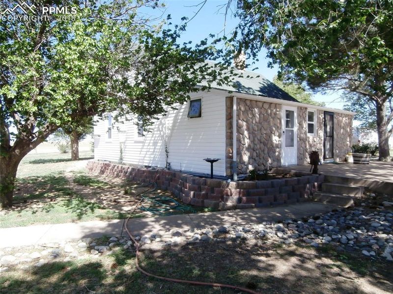 8475 Boone Rd, Yoder, CO 80864