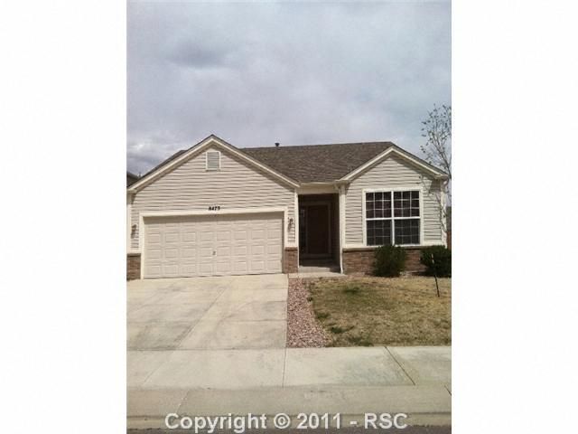 8475 Shadowrun Ln, Fountain, CO 80817