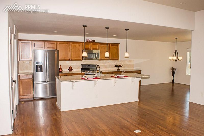 8511 Dry Needle Pl, Colorado Springs, CO 80908