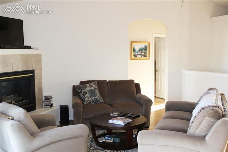 8527 Garrison Rd, Peyton, CO 80831