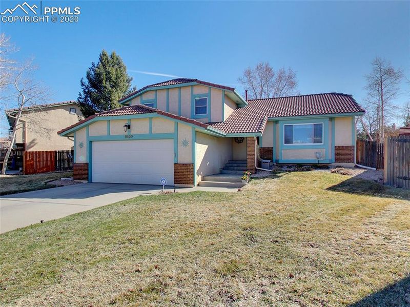 8530 Freemantle Dr, Colorado Springs, CO 80920