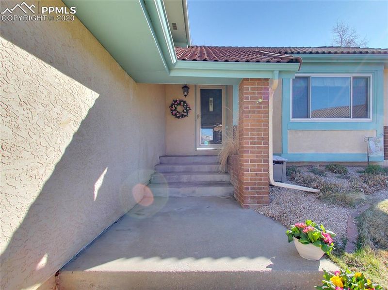 8530 Freemantle Dr, Colorado Springs, CO 80920