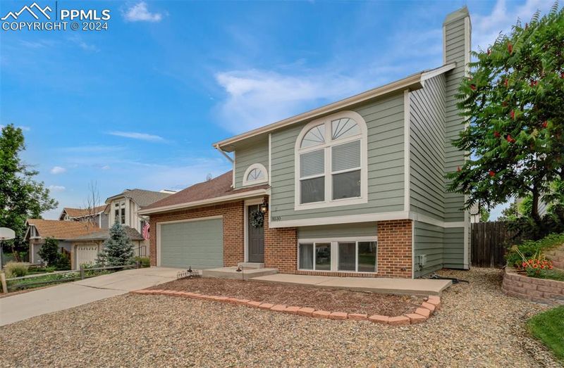 8530 Sassafras Dr, Colorado Springs, CO 80920