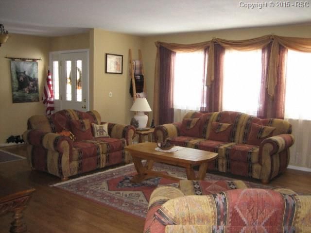 8530 Wilderness Dr, Colorado Springs, CO 80908