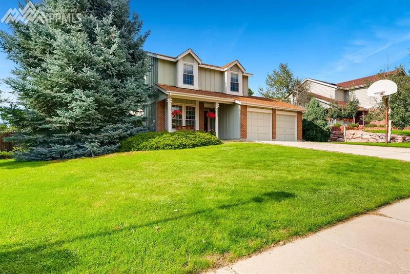 8535 Avens Cir, Colorado Springs, CO 80920
