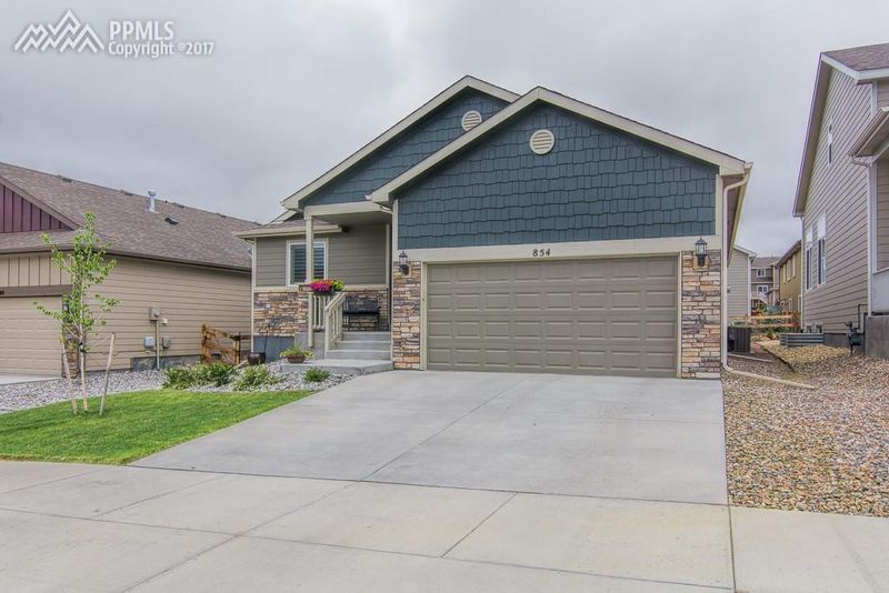 854 Deschutes Dr, Colorado Springs, CO 80921