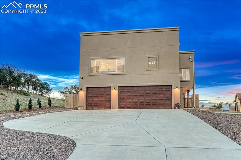 855 Circle Rd, Palmer Lake, CO 80133