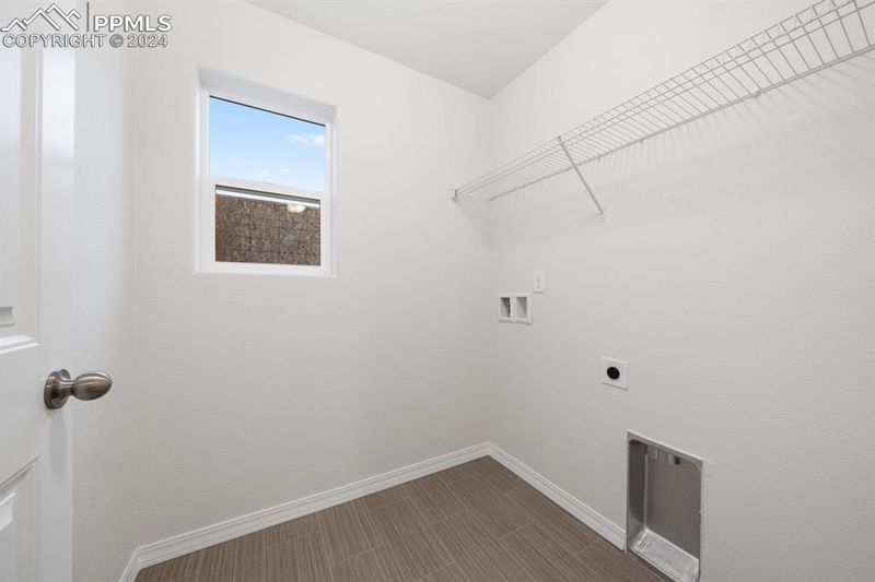 8553 Besson Ct, Colorado Springs, CO 80925