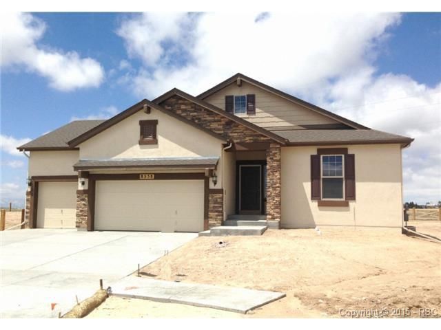 8558 Moorland Ln, Colorado Springs, CO 80927