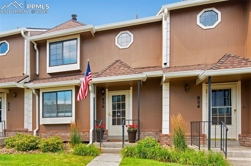 856 London Green Way, Colorado Springs, CO 80906